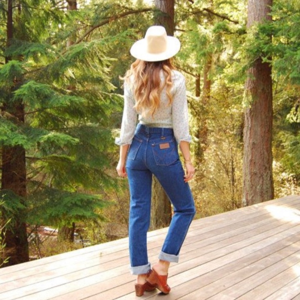 Vintage Wrangler High Rise Perfect Fade Jeans 28